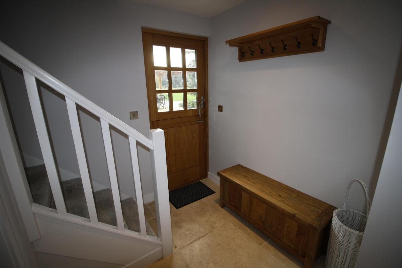 Ryefield Cottage - Luxurious Self-Catered Holiday Cottage With A Log Burner Чичестър Екстериор снимка