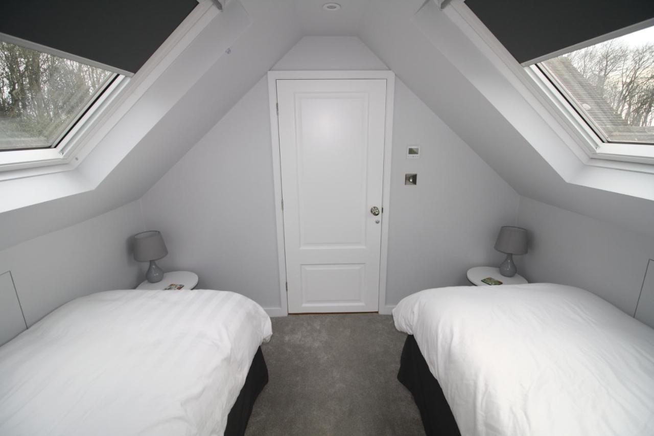 Ryefield Cottage - Luxurious Self-Catered Holiday Cottage With A Log Burner Чичестър Екстериор снимка