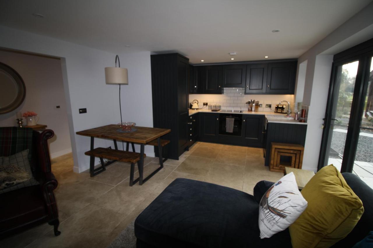 Ryefield Cottage - Luxurious Self-Catered Holiday Cottage With A Log Burner Чичестър Екстериор снимка